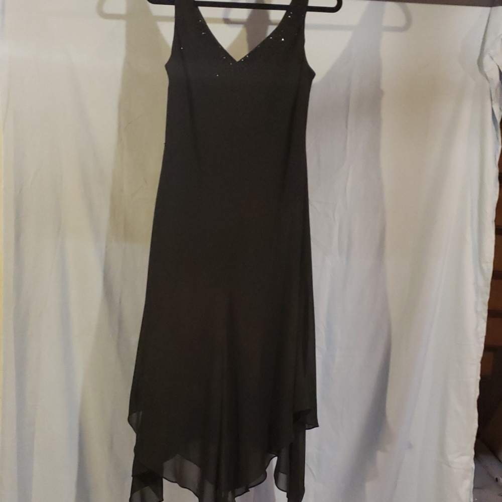 Flowy black dress with detail